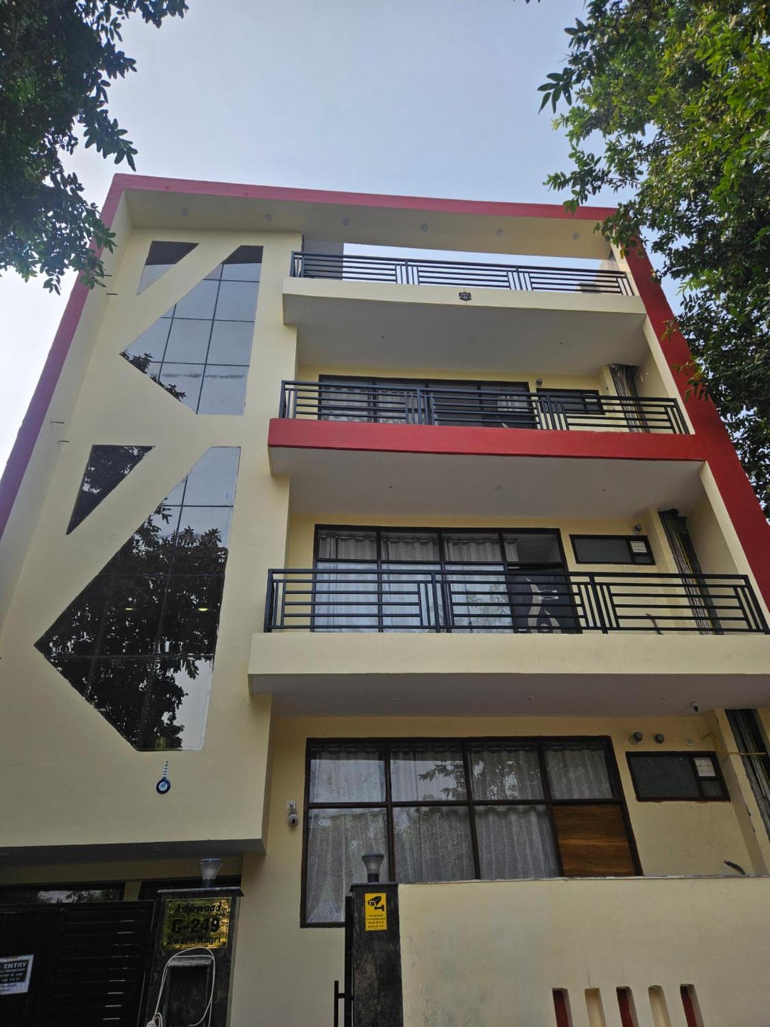 Ashirwaad 249 Panzió Greater Noida Kültér fotó
