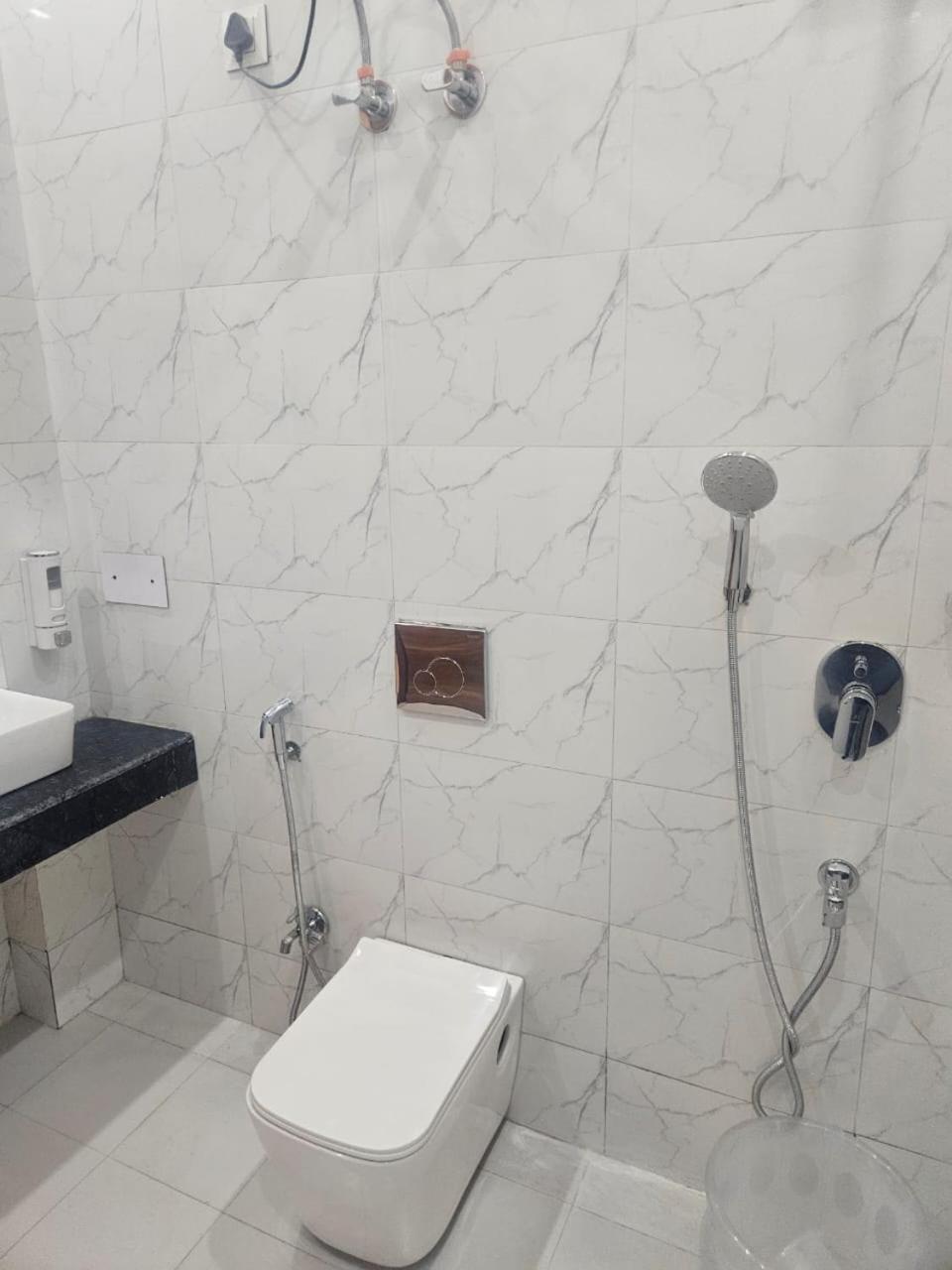 Ashirwaad 249 Panzió Greater Noida Kültér fotó