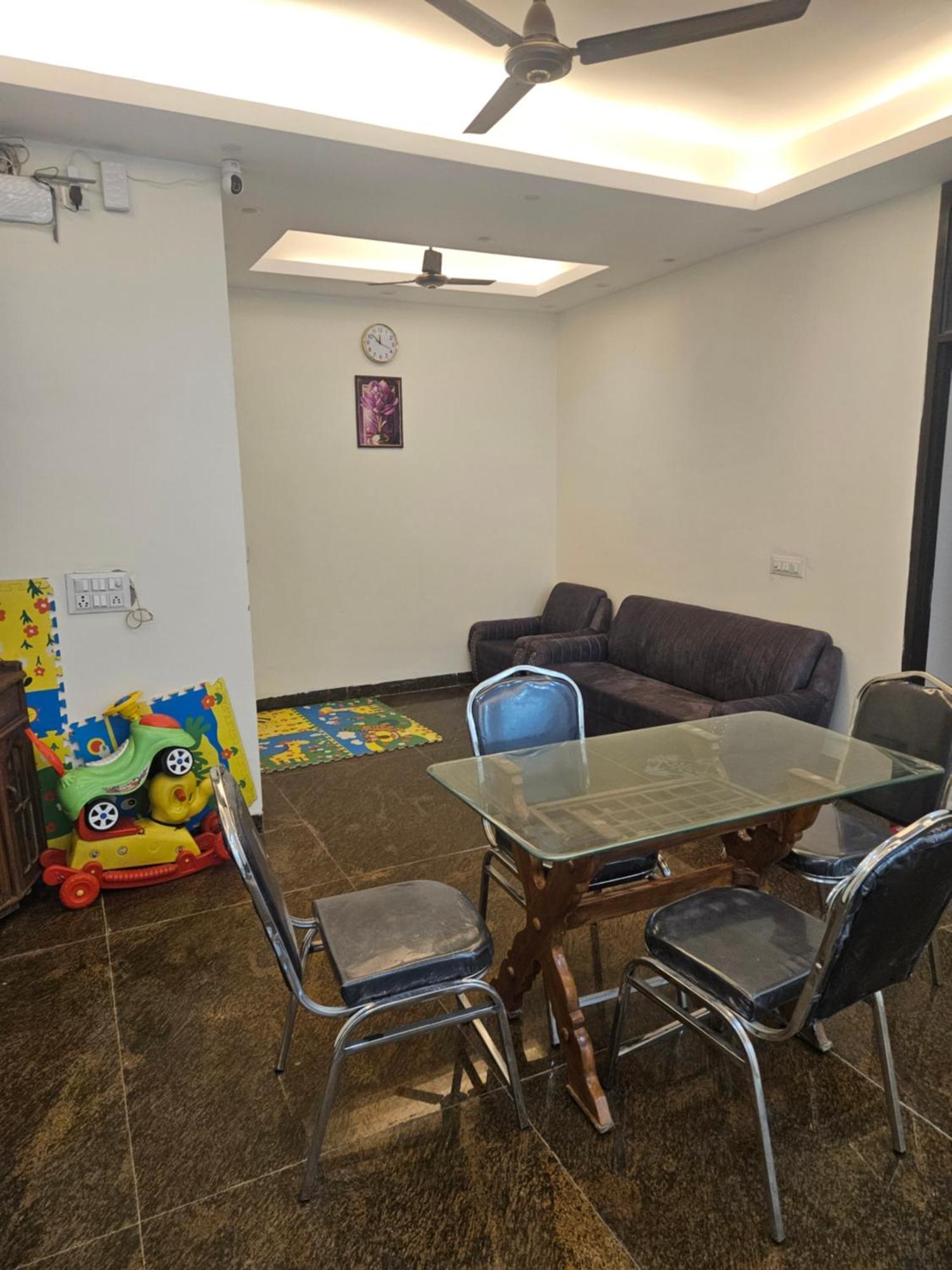 Ashirwaad 249 Panzió Greater Noida Kültér fotó