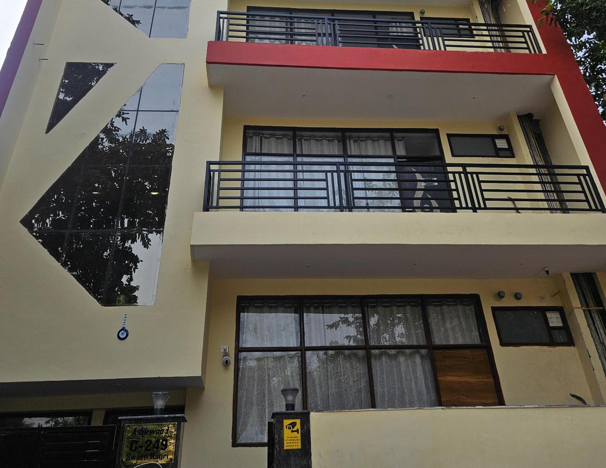 Ashirwaad 249 Panzió Greater Noida Kültér fotó